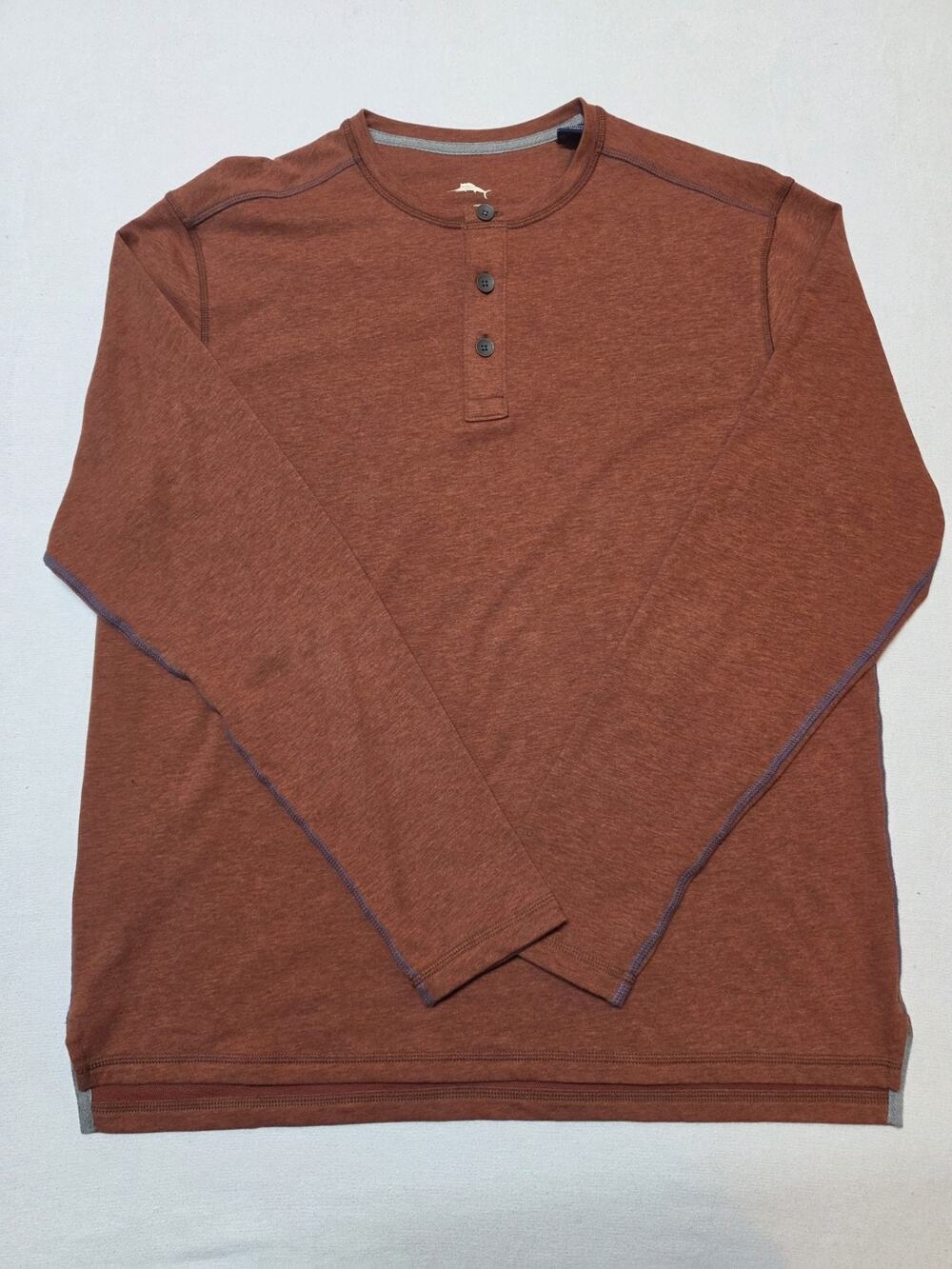 Tommy Bahama Men’s Size Medium Burnt Orange Long Sleeve Henley Shirt